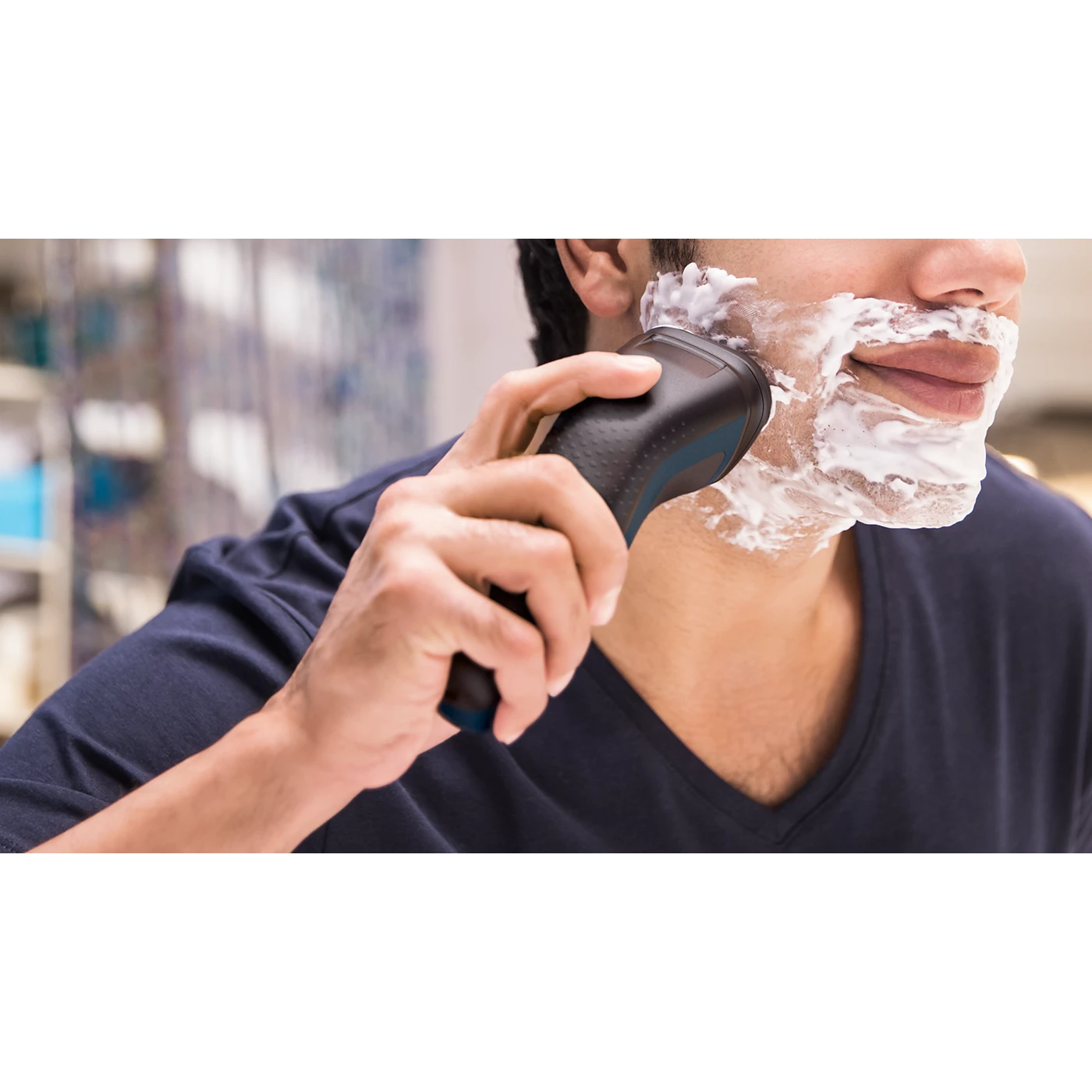 Philips Shaver series 1000 Wet or Dry electric shave