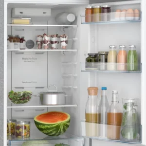 BOSCH Series 4 free-standing fridge-freezer with freezer at top 168 x 60.5 cm